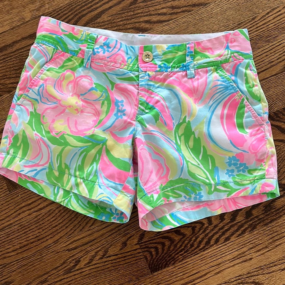 Lilly Pulitzer Callahan shorts -sz 2